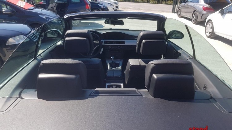 BMW S&eacute;rie 3 - 320 Cabriolet