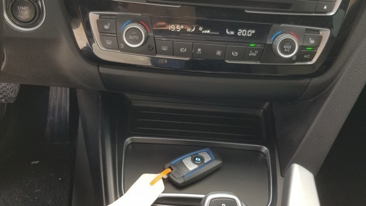 BMW S&eacute;rie 3 - 320 DA Sport Touring Pack M