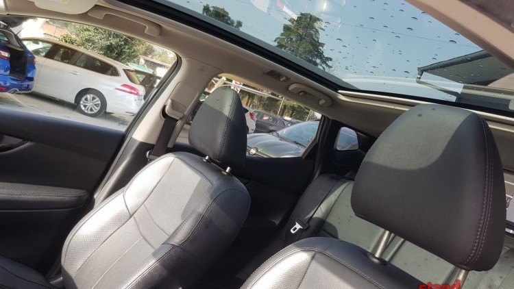 Nissan Qashqai 1.5 DCI TECKNA