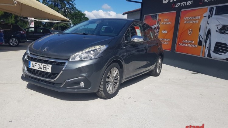 Peugeot 208 1.6 HDI EXCLUSIVE