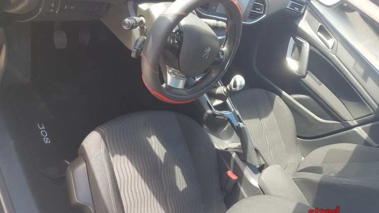 Peugeot 308 1.6 hdi Executive