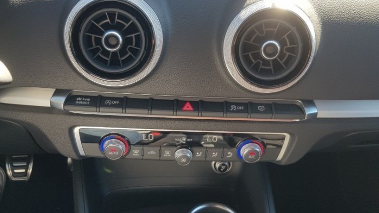 Audi A3 Sportback 1.6 TDI SLINE