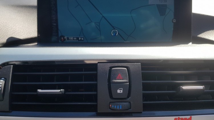 BMW S&eacute;rie 3 - 320 DA Sport Touring