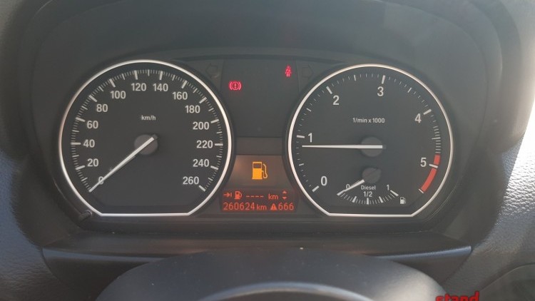 BMW S&eacute;rie 1 - 120 PACK M