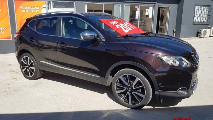 Nissan Qashqai 1.5 DCI TECKNA