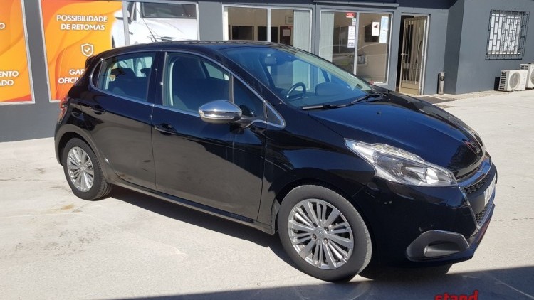 Peugeot 208 1.6 HDI EXCLUSIVE