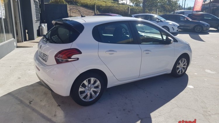Peugeot 208 1.5 HDI Exclusive