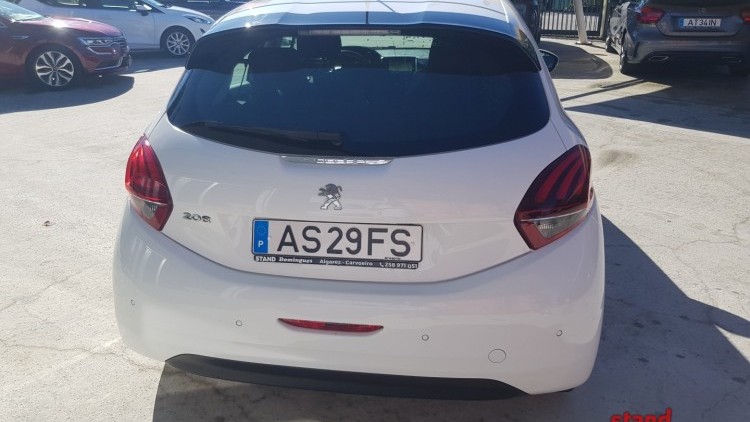 Peugeot 208 1.5 HDI Exclusive