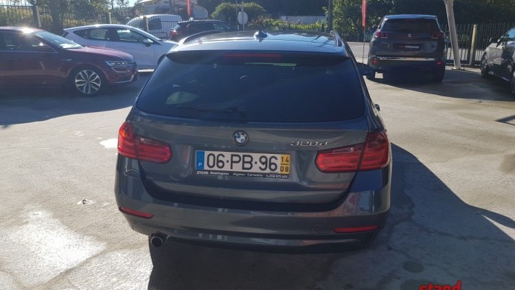 BMW S&eacute;rie 3 - 320