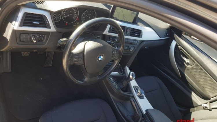 BMW S&eacute;rie 3 - 320