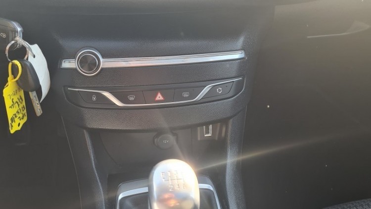 Peugeot 308 1.6 hdi Allure
