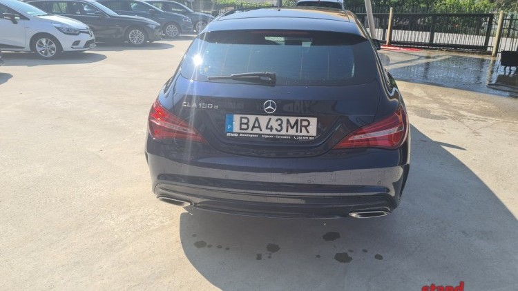 Mercedes-Benz Classe CLA 180 Aut. AMG Solution
