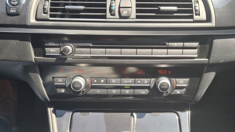 BMW S&eacute;rie 5 - 520 Touring