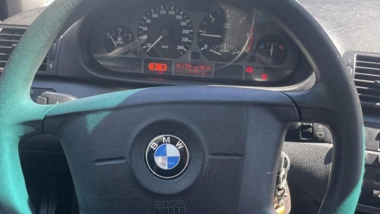BMW S&eacute;rie 3 - 320