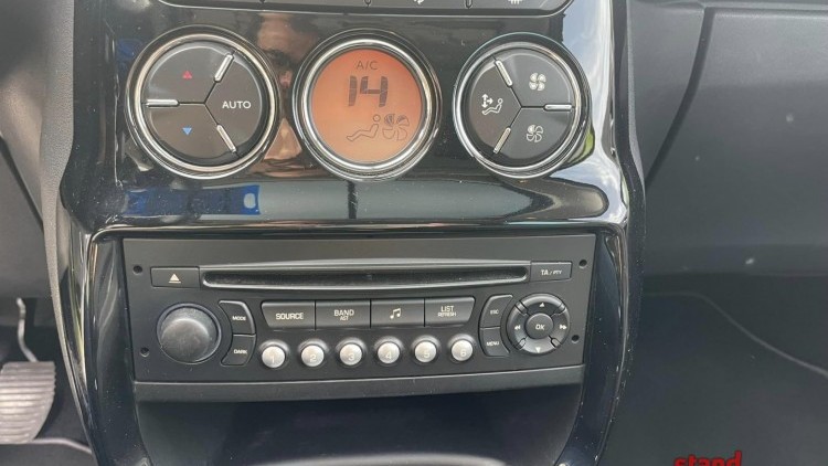 Citro&euml;n C3 1.4 Hdi eXCLUSIVE