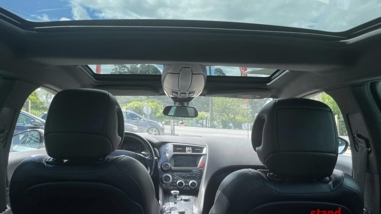 Citro&euml;n DS5 2.0 HDi Hybrid4 So Chic