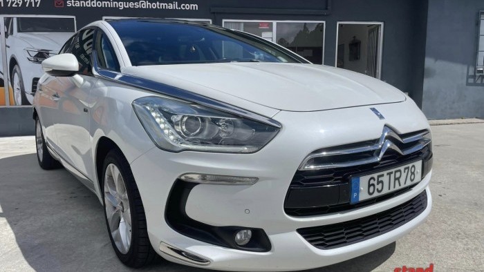 Citro&euml;n DS5 2.0 HDi Hybrid4 So Chic