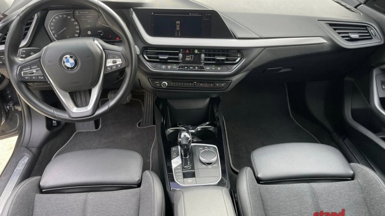 BMW S&eacute;rie 1 - 116 116 d Sport Line