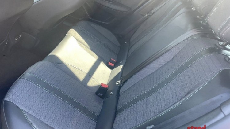 Peugeot 2008 1.5 eHDI Allure