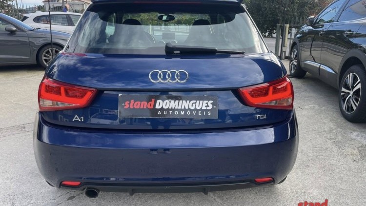 Audi A1 1.6 TDI S LINE