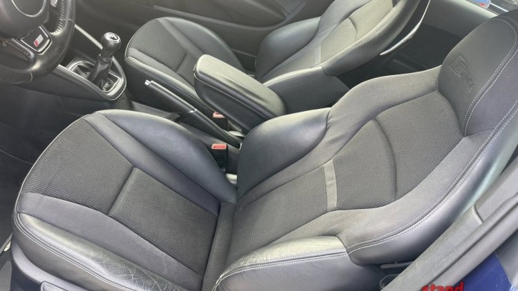 Audi A1 1.6 TDI S LINE