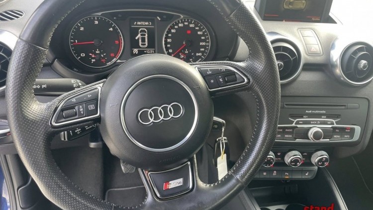Audi A1 1.6 TDI S LINE