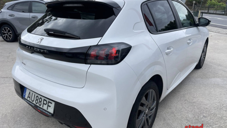 Peugeot 208 1.5 eHdi Style