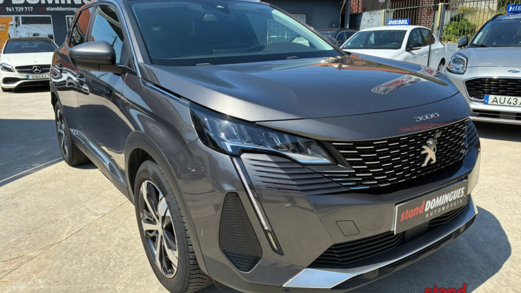 Peugeot 3008 1.5 BlueHDI ALLURE