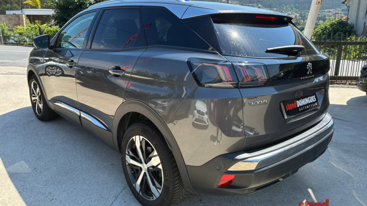Peugeot 3008 1.5 BlueHDI ALLURE