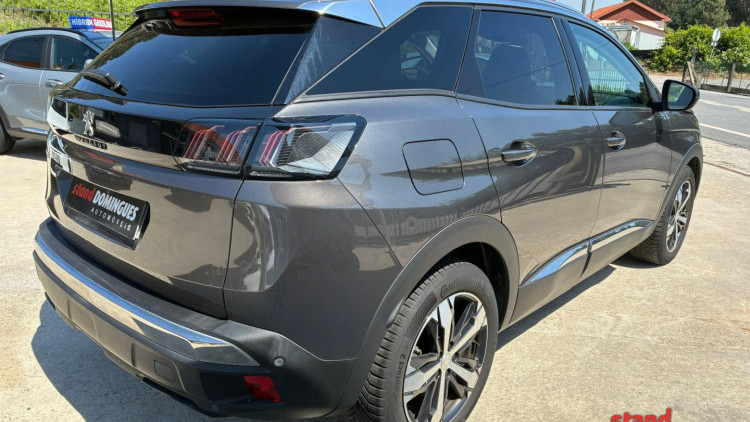 Peugeot 3008 1.5 BlueHDI ALLURE