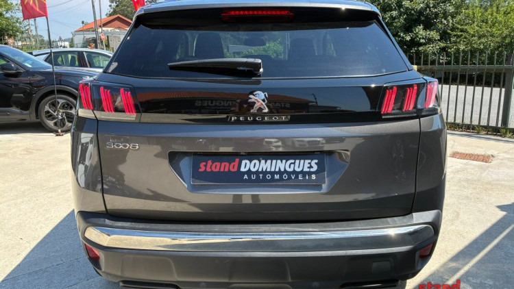 Peugeot 3008 1.5 BlueHDI ALLURE
