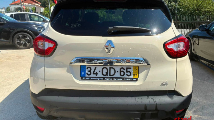 Renault Captur 1.5 DCI INTENSE
