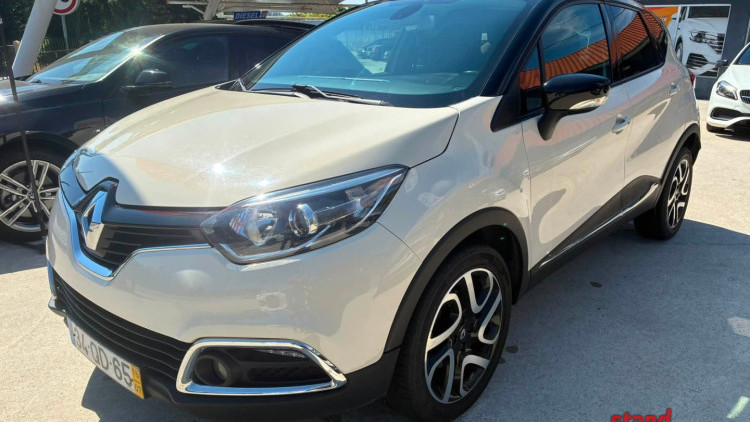 Renault Captur 1.5 DCI INTENSE