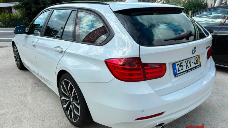 BMW S&eacute;rie 3 - 318
