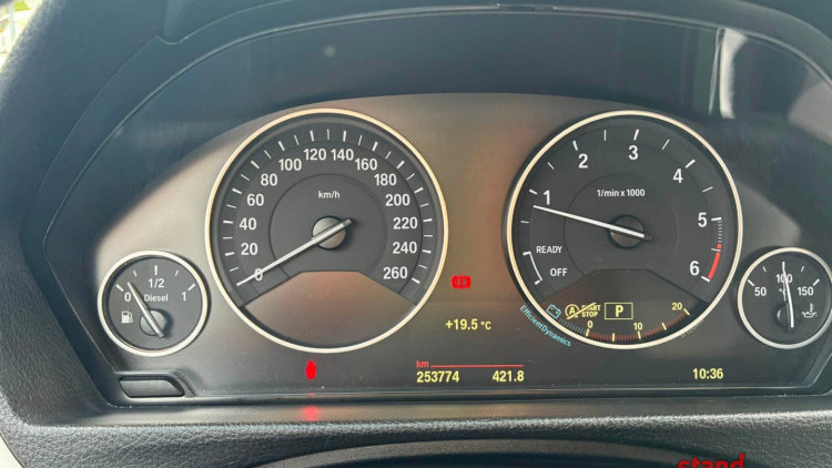 BMW S&eacute;rie 3 - 318
