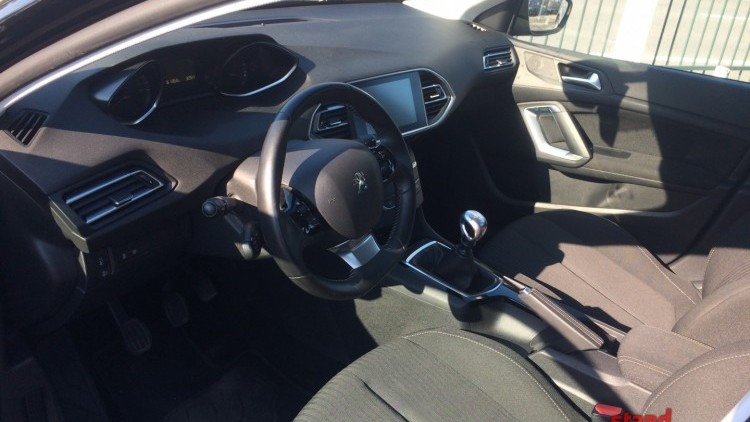 Peugeot 308 active
