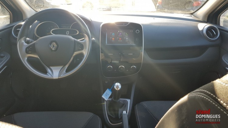 Renault Clio Sport Tourer 1.5 DCI NIGHT & DAY