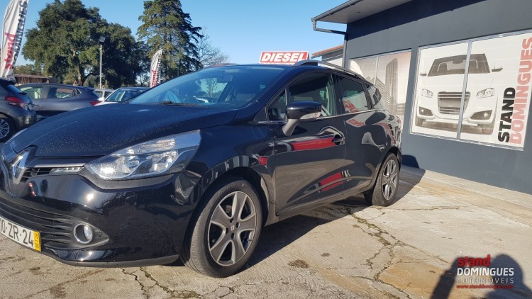 Renault Clio Sport Tourer 1.5 DCI NIGHT & DAY