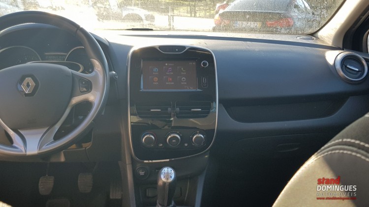 Renault Clio Sport Tourer 1.5 DCI NIGHT & DAY